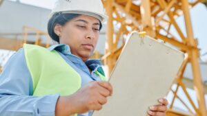 Gefährdungsbeurteilung auf der Baustelle: Pflicht, Ablauf und Dokumentation